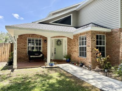 9306 Alanbrooke St., Temple Terrace, Florida 33637, USA