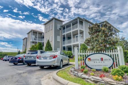 300 Midyette Street, A1, Orientalisch, North Carolina 28571, USA