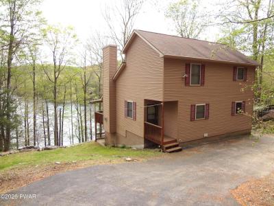 181 Marina Way, Greentown, Pennsylvania 18426, USA