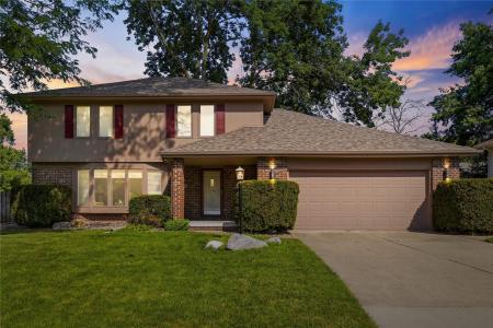 1056 Maplenol Drive, West Des Moines, Iowa 50266, Stati Uniti
