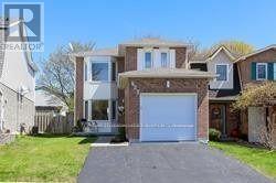 923 ATTERSLEY DRIVE, Oshawa (pinecrest), Ontario L1K 1V7, Kanada