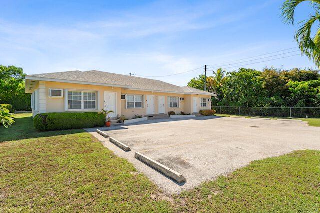 WEST BAY IMMACULATE ONE BED - AVAILABLE 1ST SEPT, West Bay, Grand Cayman, 開曼群島