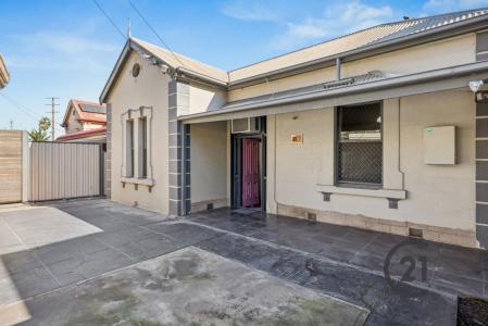 65 Victoria Road, Birkenhead, SA 5015, Australia