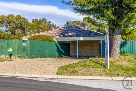 5 Casula Avenue, Coodanup, WA 6210, Australia