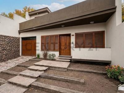 sargento cabral 600, Ciudad De Mendoza, Мендоса 5500, Аргентина