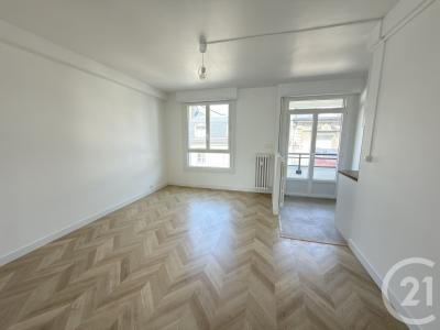 Le Mans, País Do Loire 72000, França