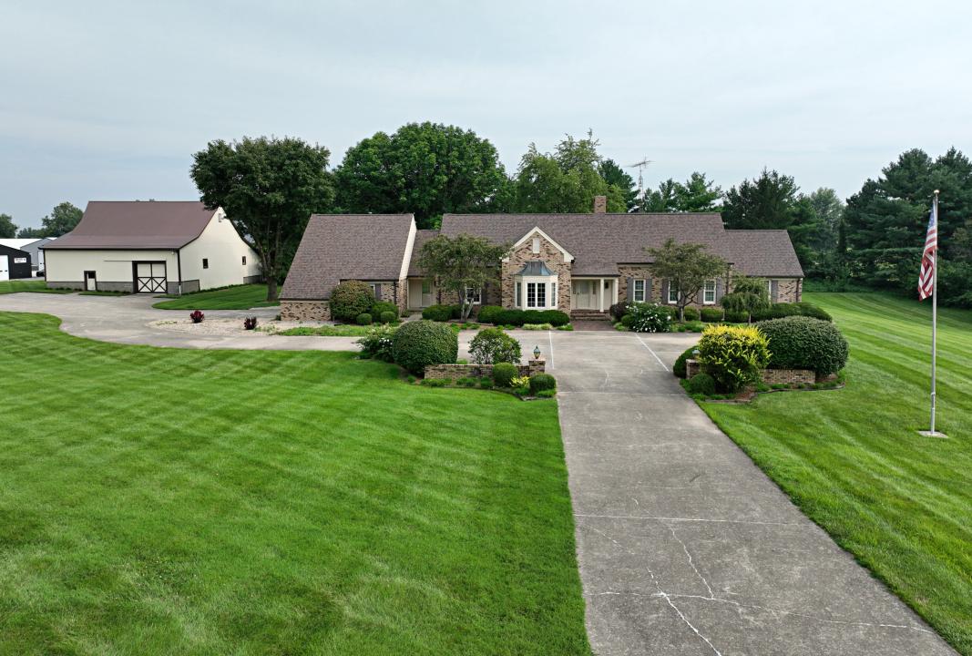 6351 E US Highway 50, Montgomery, Indiana 47558, Stati Uniti