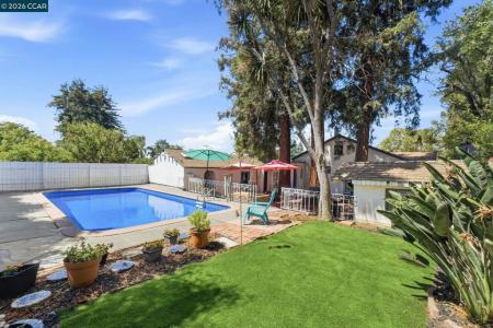 110 Bella Vista Way, Vallejo, California 94590, USA