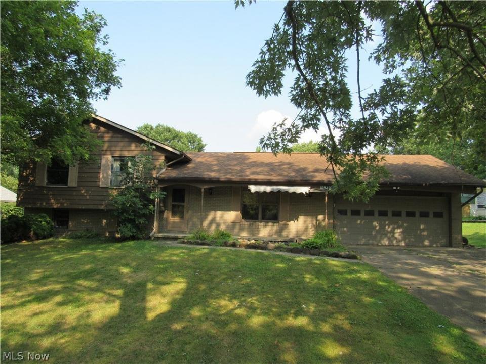 10940 Julie Ne Street, Alliance, Ohio 44601, Stati Uniti