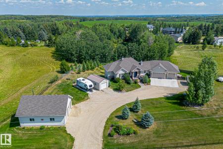 1307 TWP ROAD 533, Rural Parkland County, Alberta T7Y 0G2, Canadá