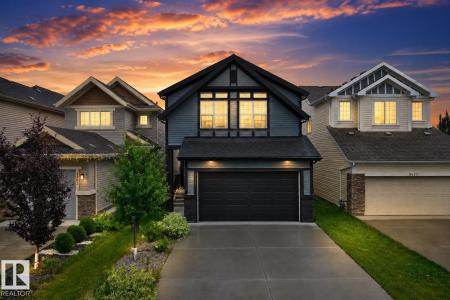 9487 227 STREET NW, Edmonton, Alberta T5T 7H4, Canada