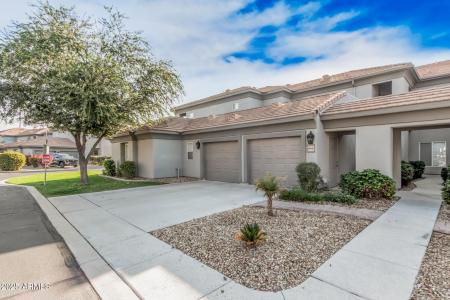 7401 W Arrowhead Clubhouse Drive 2062, Glendale, 亚利桑纳州 85308, 美国