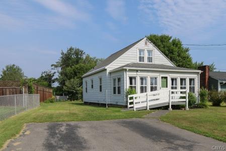 1247 Fay Street, Fulton, New York 13069, Stati Uniti