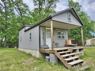 310 Huron Lane, Princeton, Missouri 64673, USA