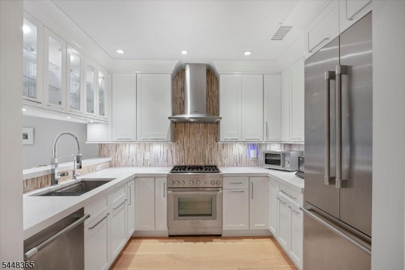 3106 Cleveland Ln, Rockaway Twp., New Jersey 07866-5806, USA