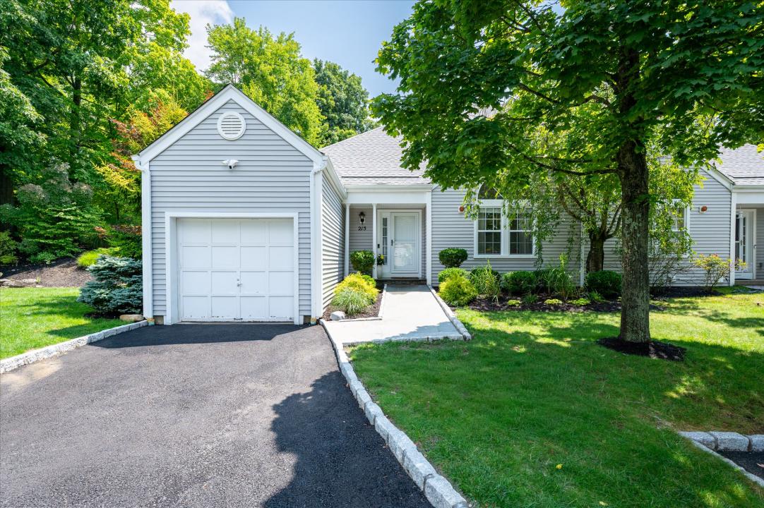 215 Sandpiper Court, Yorktown Heights, New York 10598, États-Unis