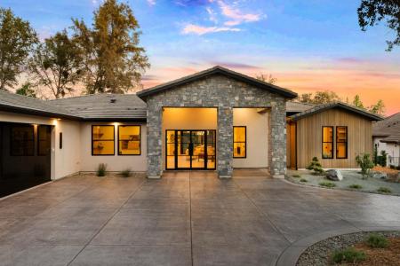 12632 Chandler, Auburn, California 95602, USA
