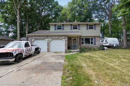 3047 Courtesy Drive, Flint, Michigan 48506, USA