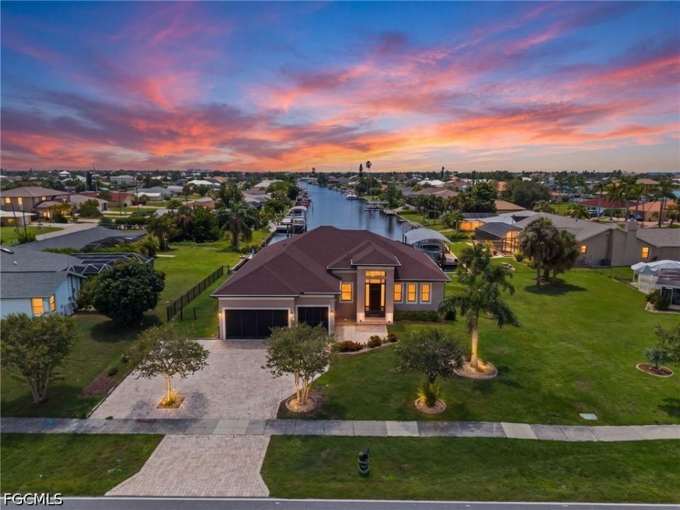 4286 Harbor Boulevard, Port Charlotte, Florida 33952, Estados Unidos
