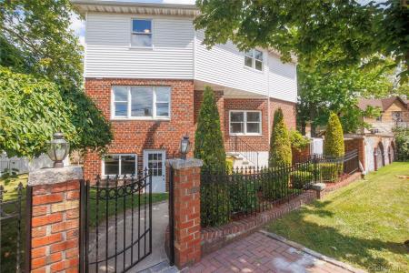1340 Siegfried Place, Bronx, New York 10465, Amerika Birleşik Devletleri