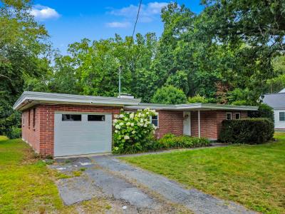 197 River Road, Andover, Massachusetts 01810, USA