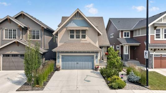 172 RIVIERA WAY, Cochrane, アルバータ T4C 0Y6, カナダ