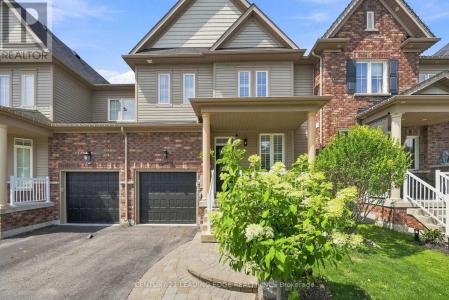 70 ROSS WRIGHT AVENUE, Clarington (bowmanville), Ontario L1C 3A6, Canada