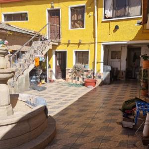 Calle Torres 129, San Pedro, Potosí +591, Bolivia