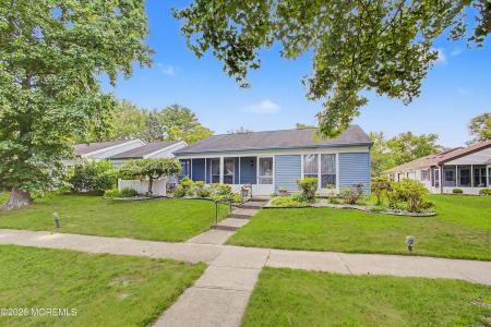871 Liverpool Circle, Manchester, New Jersey 08759, USA