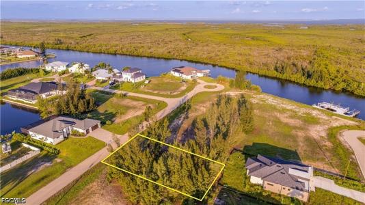 4319 NW 23rd Terrace, Cape Coral, Florida 33993, USA