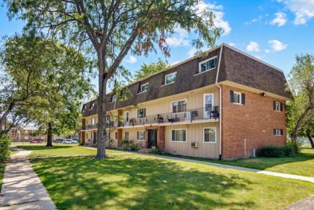 2308 Algonquin Rd #4, Rolling Meadows, Illinois 60008, Estados Unidos