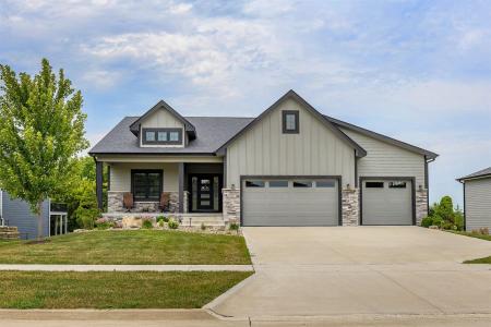 10009 Hidden Valley Drive, Johnston, أيوا 50131, الولايات المتحدة