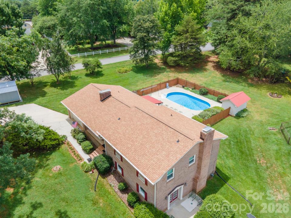 201 Wellington Drive, Lincolnton, North Carolina 28092, USA