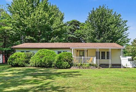 75620 16th Avenue, South Haven, Michigan 49090, USA