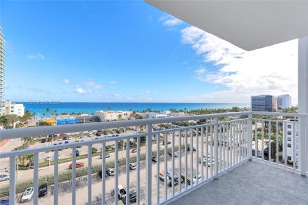 200 S Birch Rd , 1015, Fort Lauderdale, Florida 33316, USA