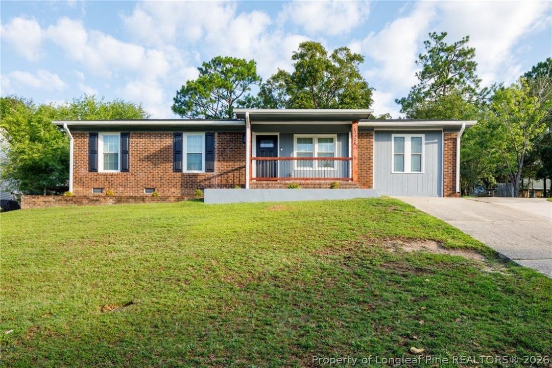 3321 Red Fox Road, Spring Lake, צפון קרוליינה 28390, ארצות הברית של אמריקה