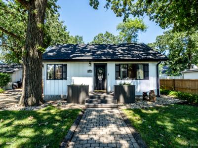 23144 W Oak Street, Plainfield, Illinois 60544, USA