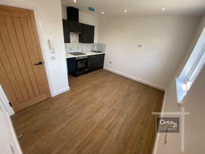 Flat 6, 6, New Home, Reino Unido