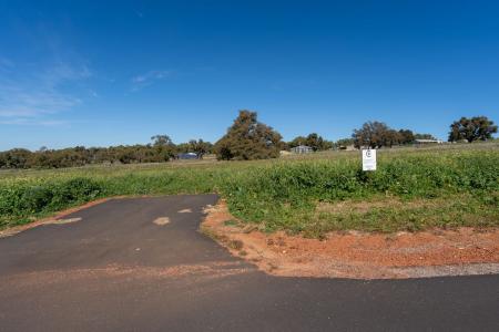 292 Carnaby Boulevard, Gingin, WA 6503, Australia