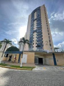 Conjunto Cerrado Apartamento en alquiler Valles de Camoruco, Valencia, Carabobo 2001, Venezuela