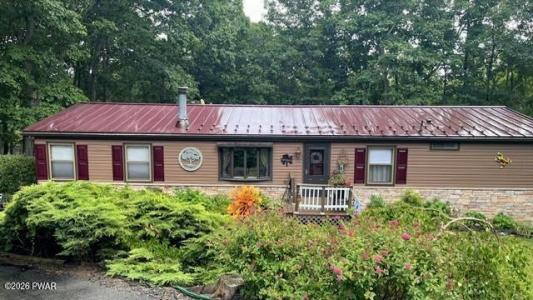 231 Traverse Road, Dingmans Ferry, Pennsylvania 18328, USA