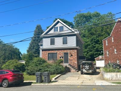 243 Liberty Rd 1st floor, Bergen, Englewood, New Jersey 07631, USA