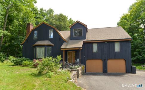 60 Old Field Road, Southbury, Connecticut 06488, USA