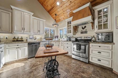 6145 Swiss Ranch Road, Mountain Ranch, California 95246, USA