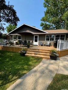 183 POPLAR LANE, Wee Too Beach, Saskatchewan S0G 1C0, Canada