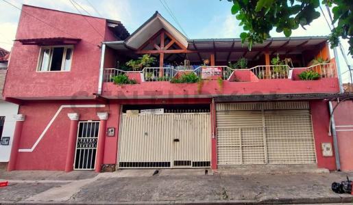 Barrio Villa Rosario Calle Enrique Atala N° 3381 Zona Antiguo mercado Abasto , Oeste, Santa Cruz 00001, Bolivia