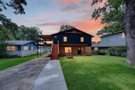 10115 Comanche, Quinlan, Texas 75474, USA