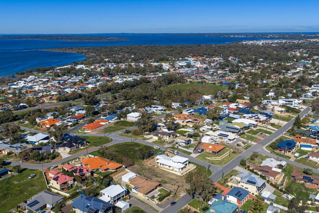 75 Galatea Road, Falcon, WA 6210, Australia
