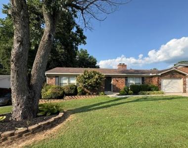1106 Pradero Drive, Frankfort, Kentucky 40601, USA