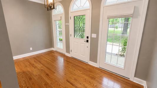 330 Fire Lake Drive, Manchester, Tennessee 37355, USA